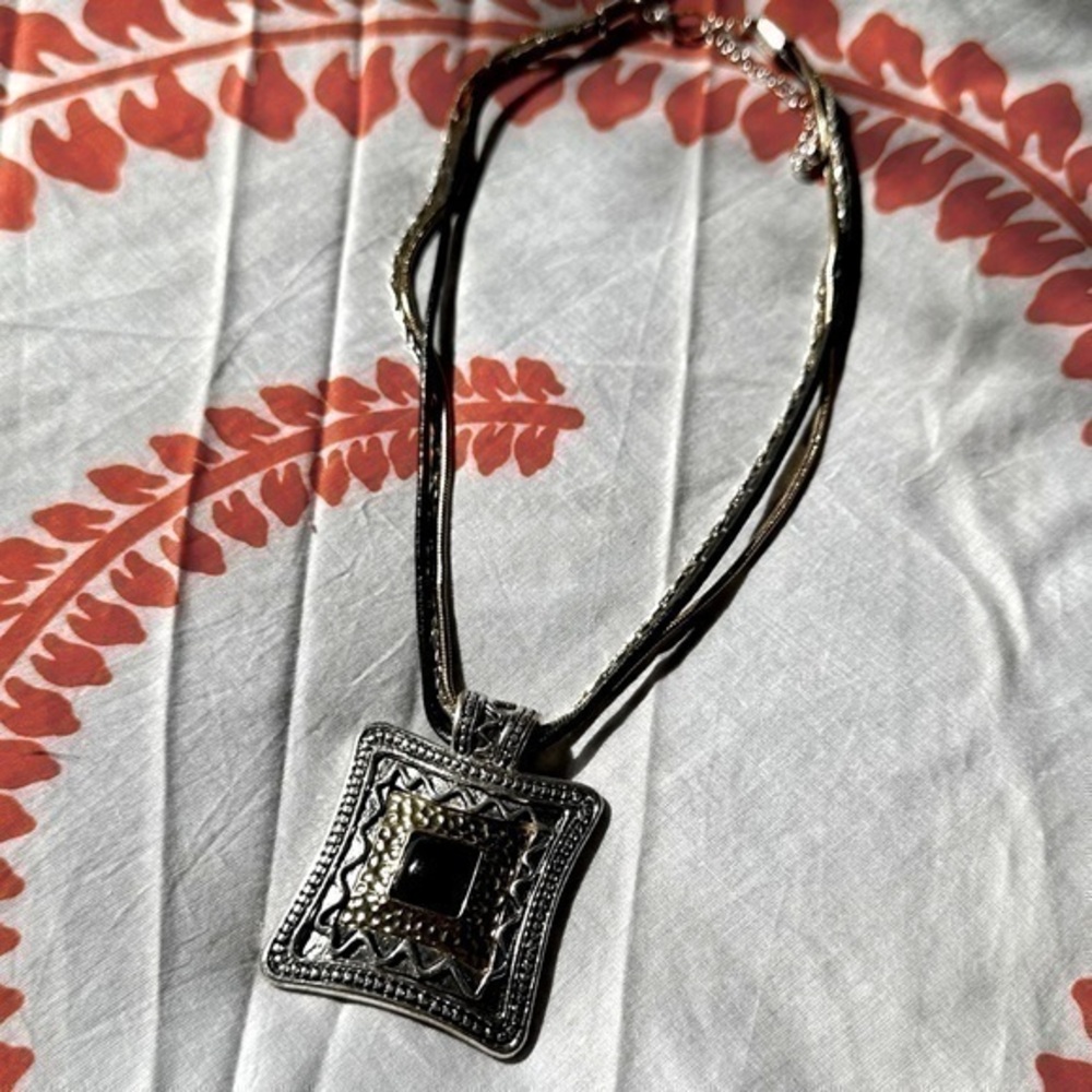 Beautiful Vintage Laura Ashley Silver Pendant On Leather Rope Chain!